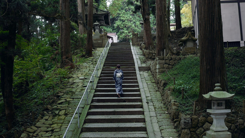南陽市　熊野大社　階段