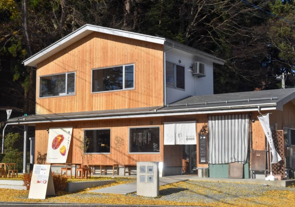 熊野大社　飲食店　LAFRAN