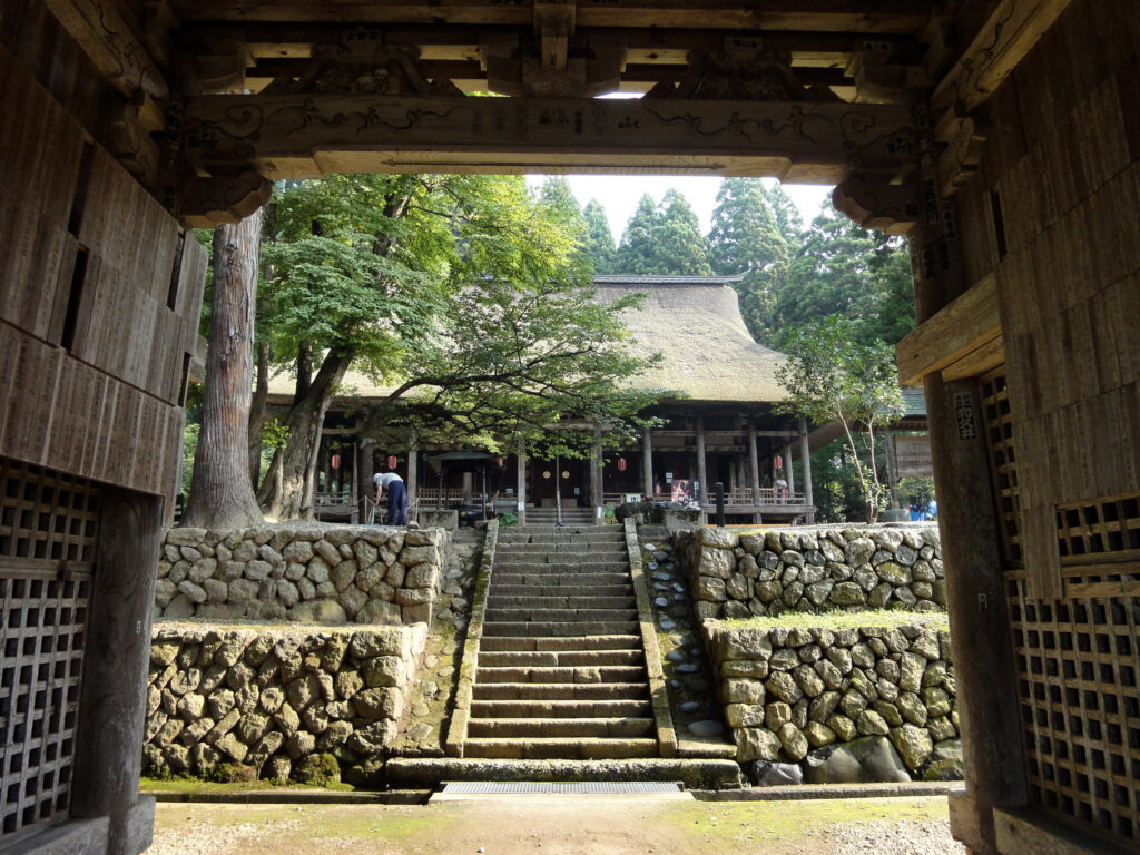 本山慈恩寺　入り口