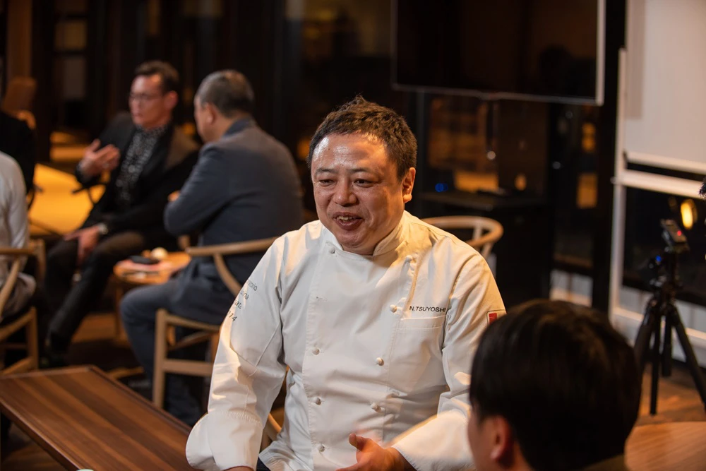 山形座滝波　料理長