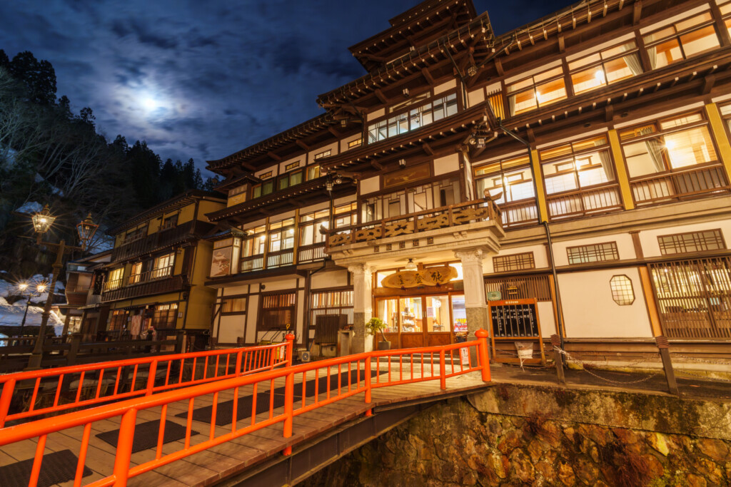 銀山温泉　建物